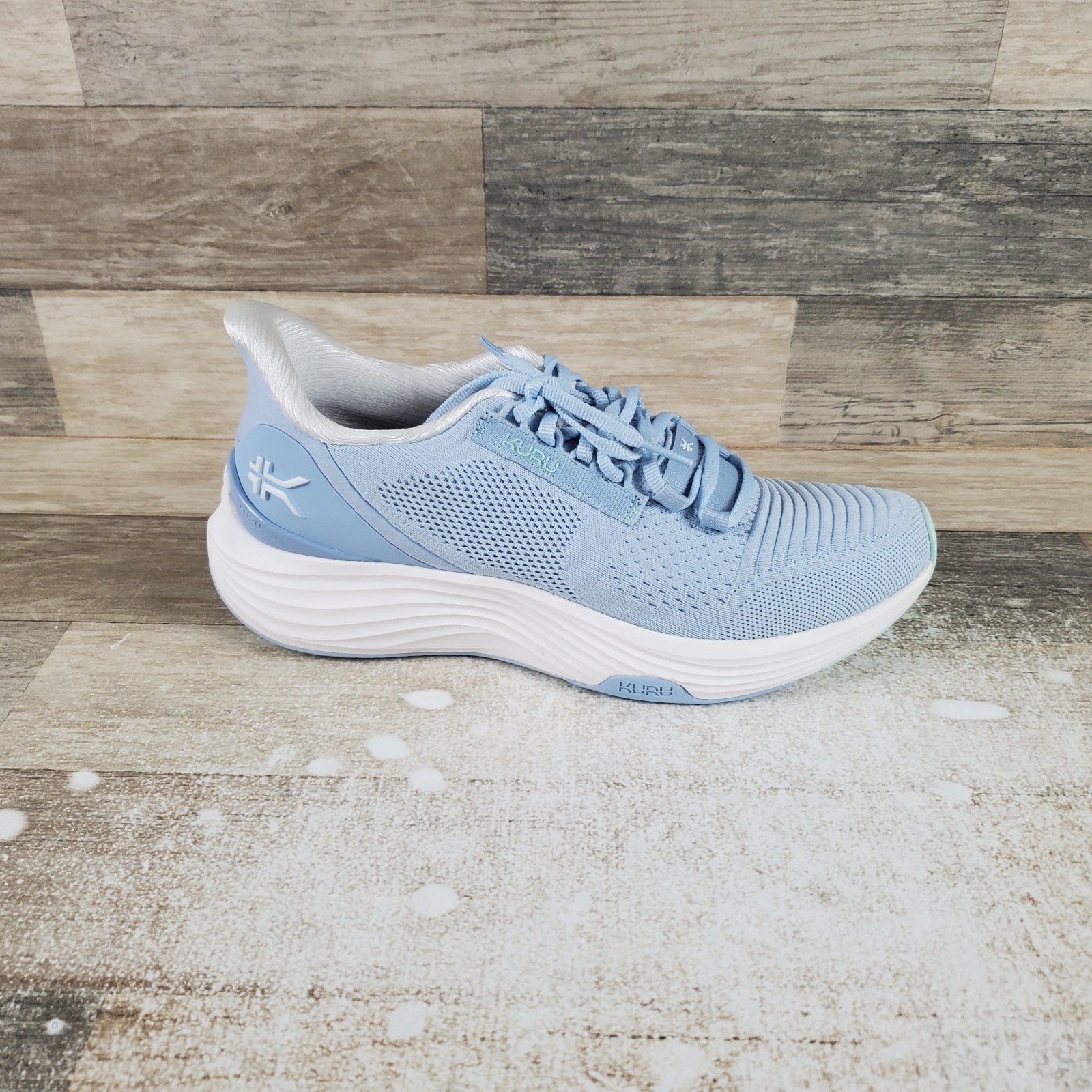 Kuru Atom 2 Womens Shoes Sz 8.5 M Running Mist Blue Bright White Lace Up Sneaker